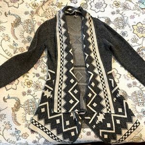 Charlotte Russe geometric cardigan
